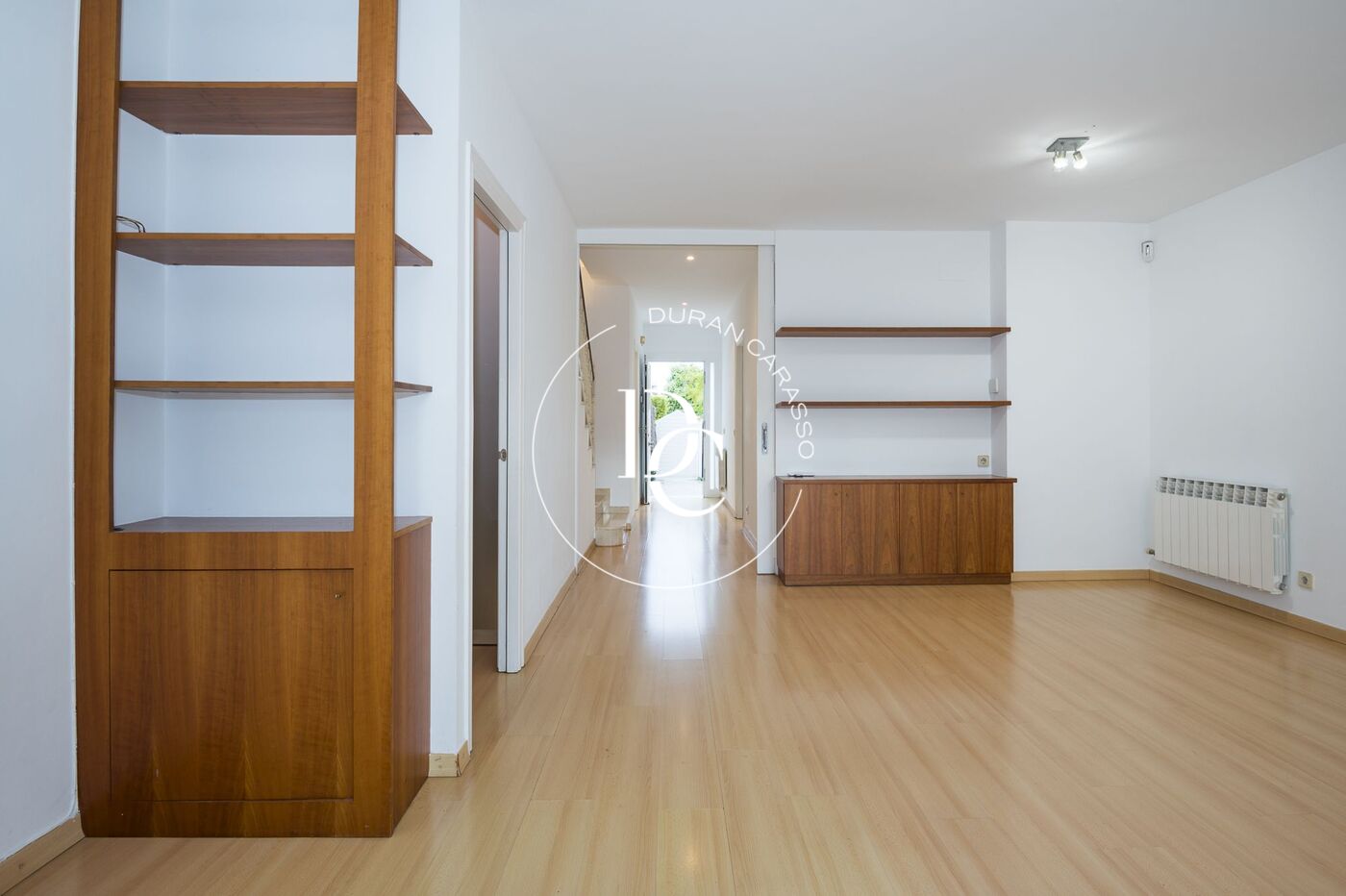 Beau et chaleureux duplex à vendre à Can Pei