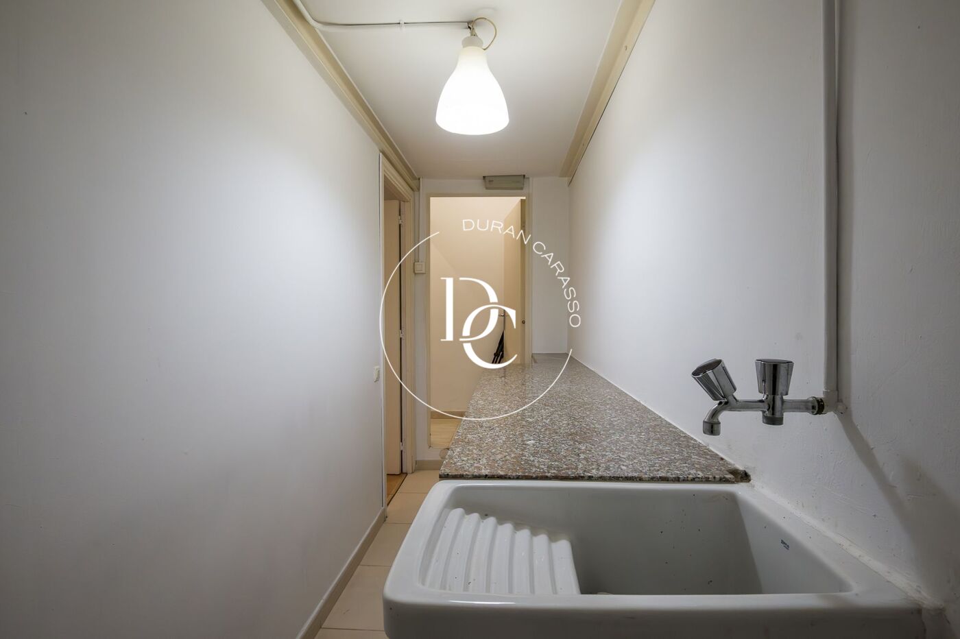 Beau et chaleureux duplex à vendre à Can Pei