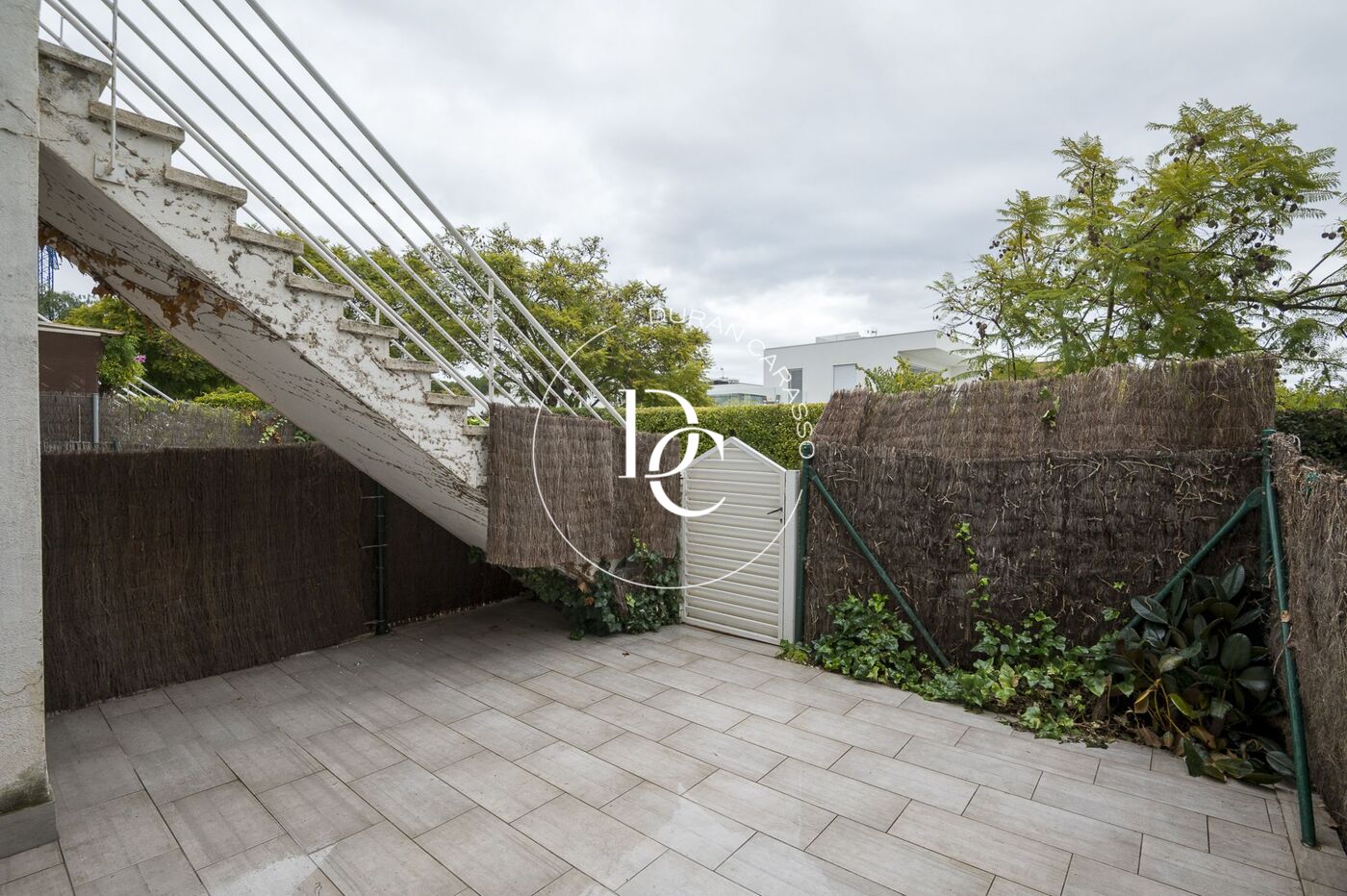 Beau et chaleureux duplex à vendre à Can Pei