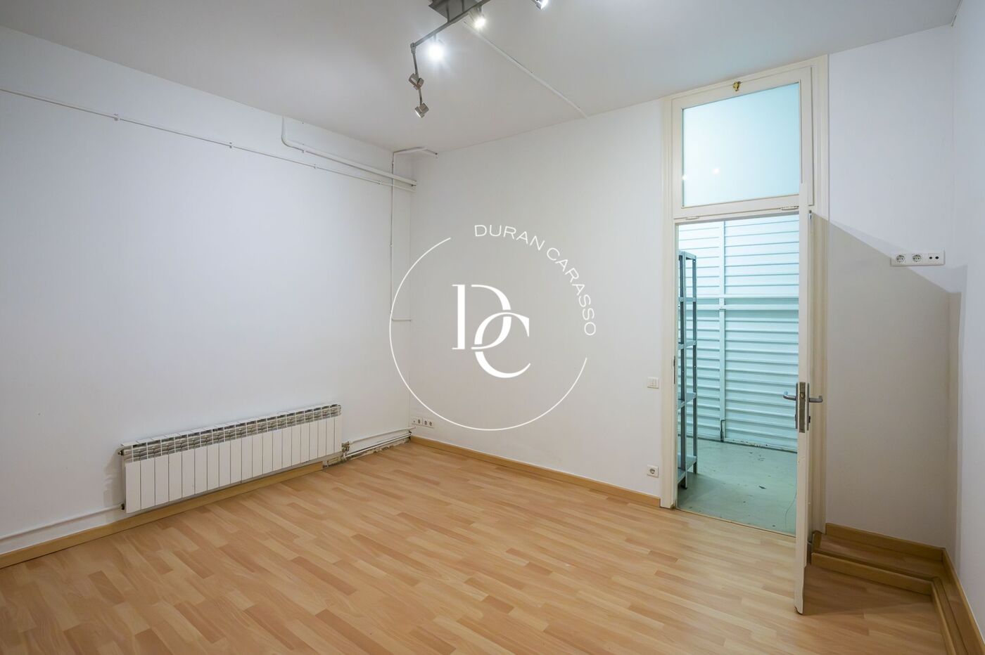 Beau et chaleureux duplex à vendre à Can Pei