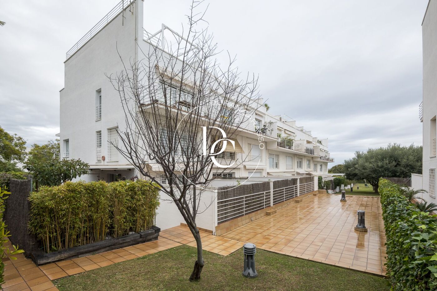 Beau et chaleureux duplex à vendre à Can Pei