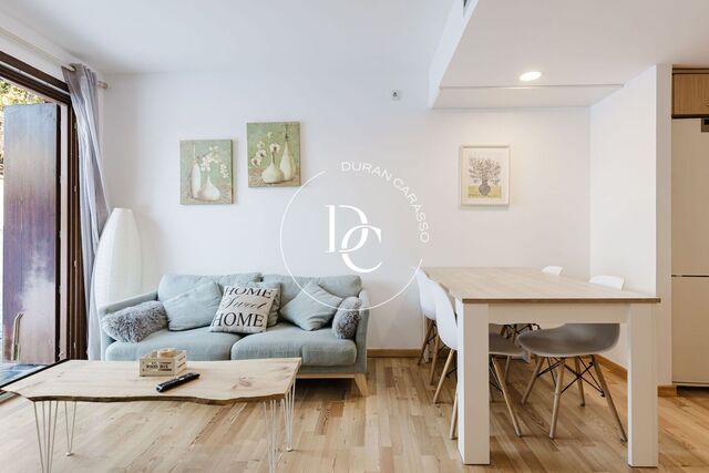 Planta baja con jardín comunitario en La Molina