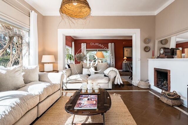 Villa independiente de 633 m² con vistas al mar en zona premium de Sitges