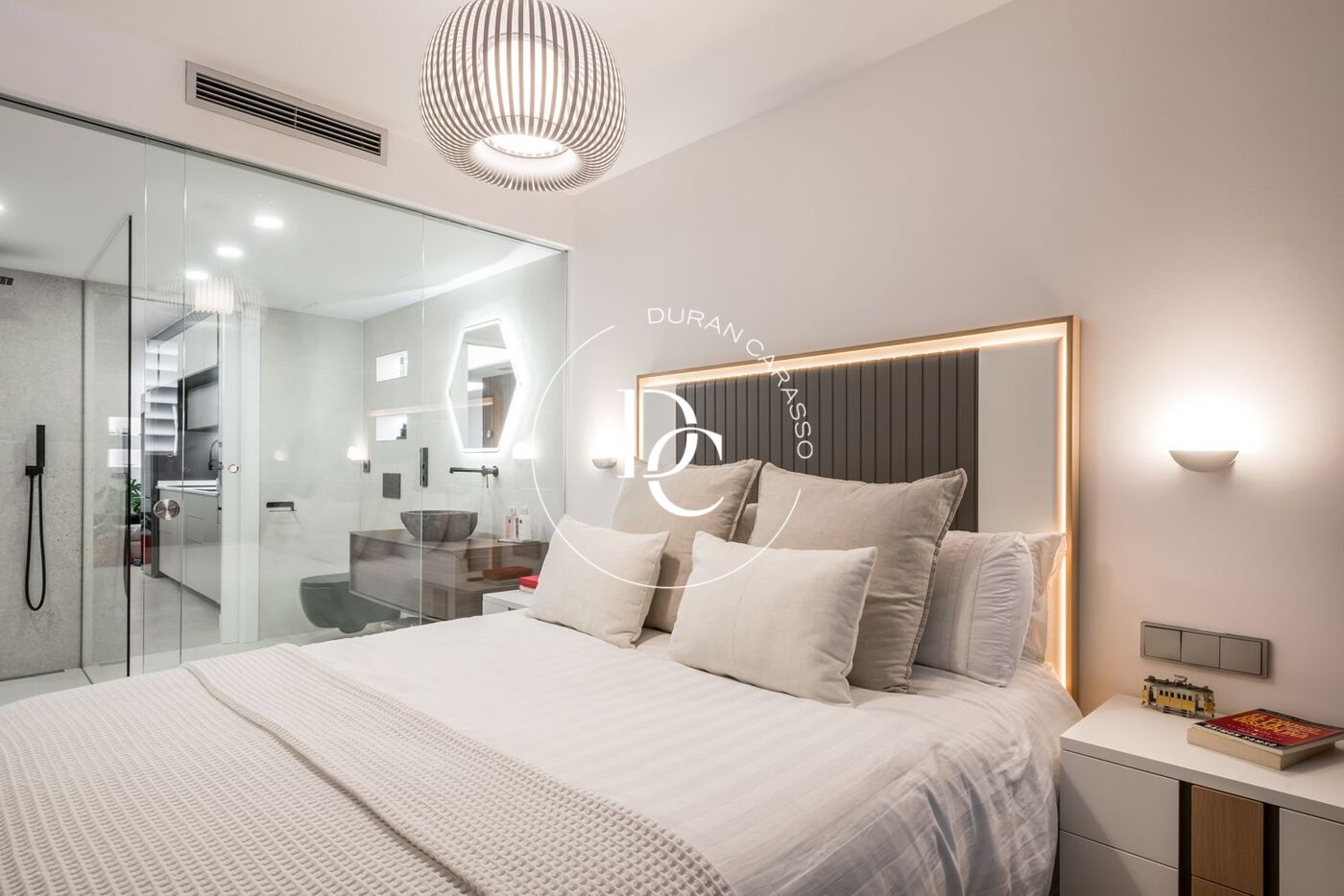 Piso de diseño en venta en segunda línea de mar en Calafell