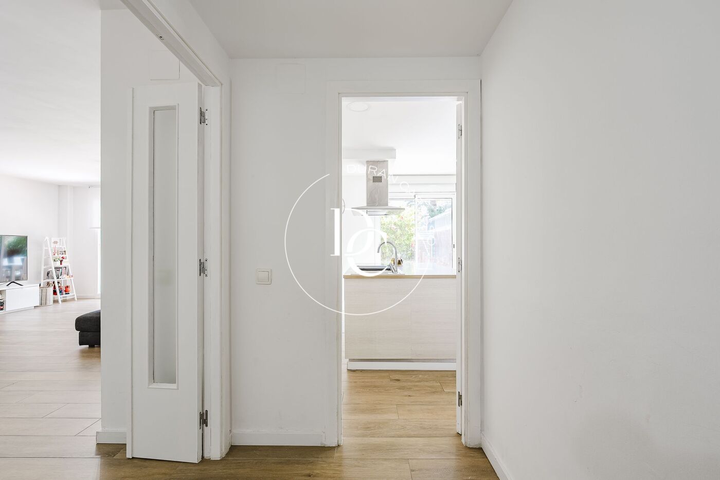142 sqm flat with pool and terrace for rent in Sitges