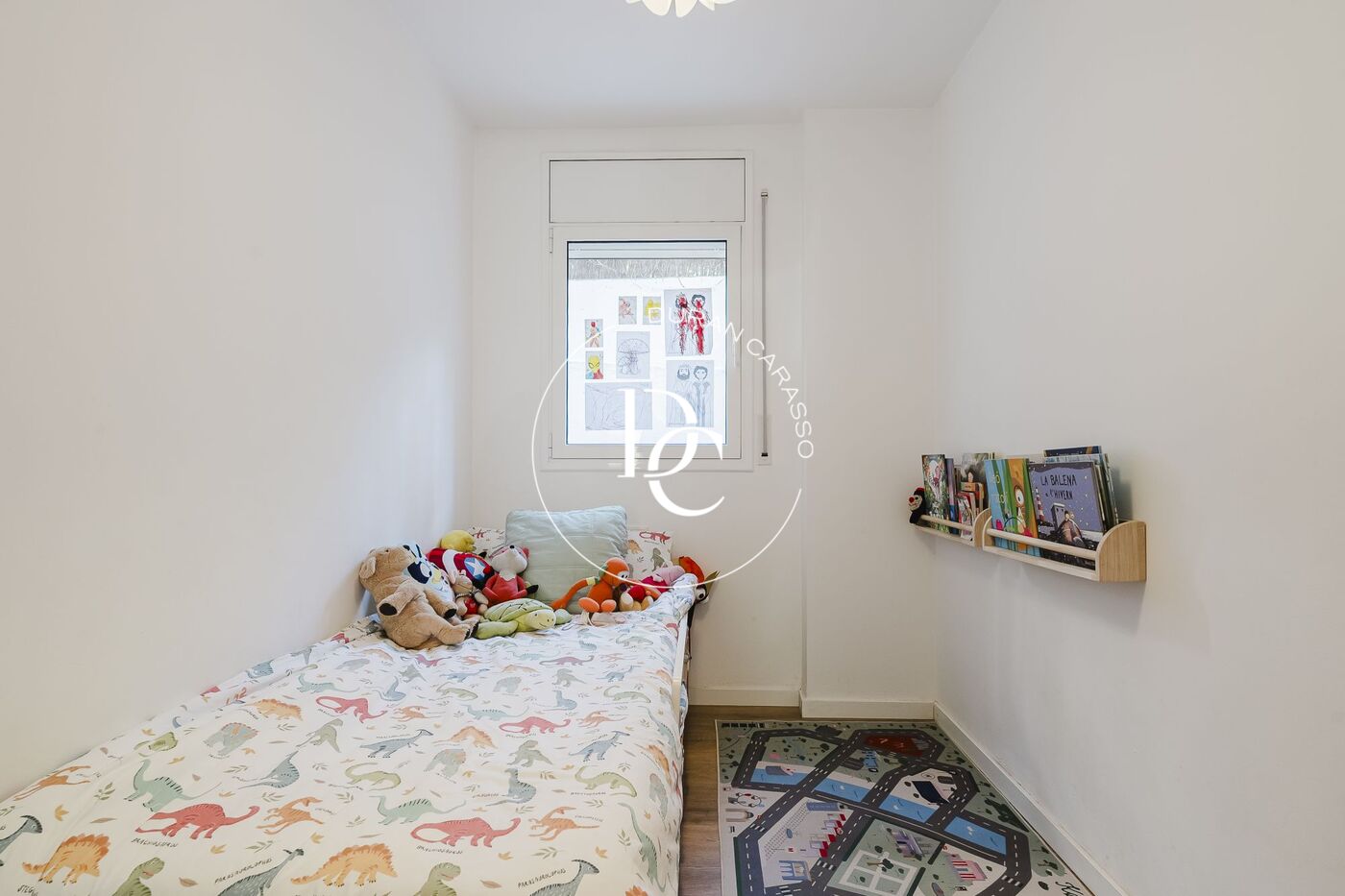 142 sqm flat with pool and terrace for rent in Sitges