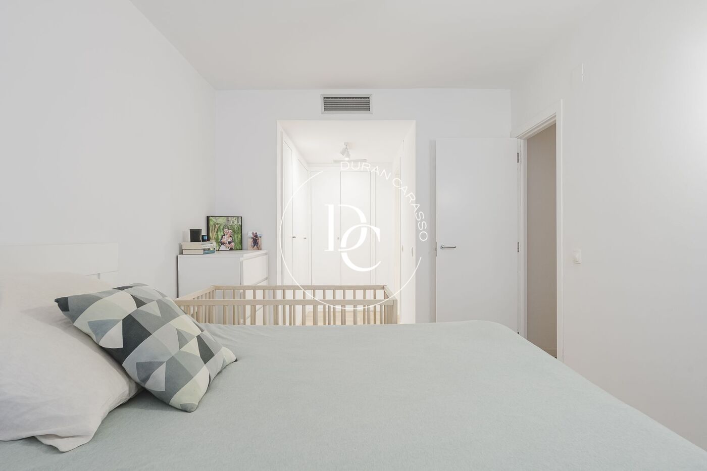 142 sqm flat with pool and terrace for rent in Sitges
