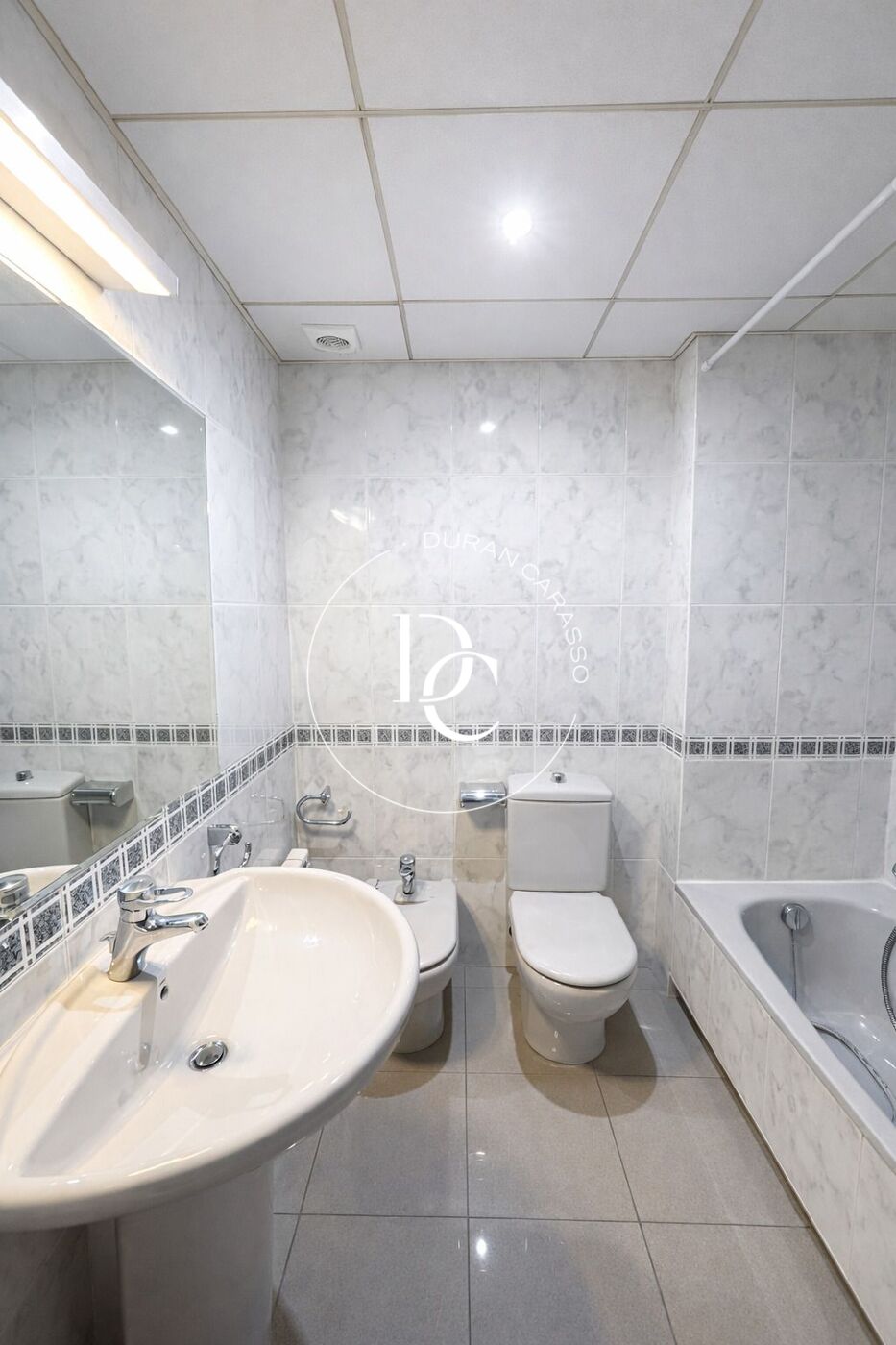 Pis de lloguer a Andorra la Vella, 3 habitacions, 99 metres