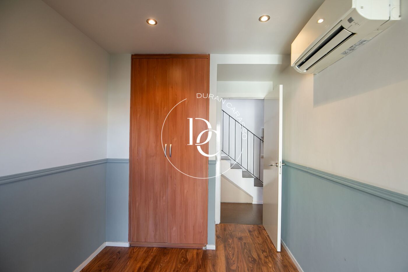 Piso dúplex con terraza en venta en Nou Barris, Barcelona