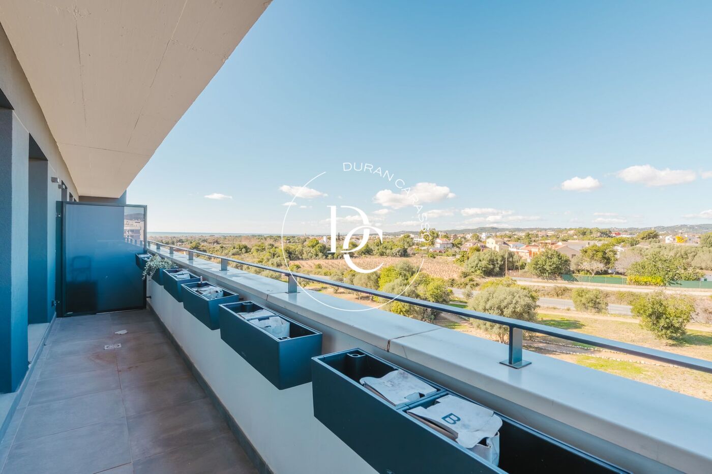 EXCLUSIVE HIGH-END FURNISHED DUPLEX FOR RENT WITH LARGE TERRACE AND PREMIUM COMMUNAL AREAS