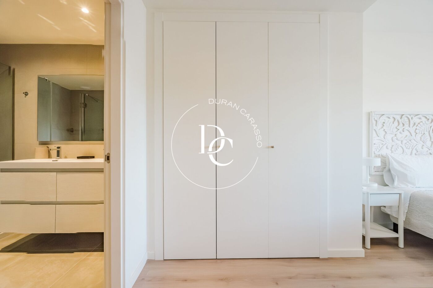 EXCLUSIVE HIGH-END FURNISHED DUPLEX FOR RENT WITH LARGE TERRACE AND PREMIUM COMMUNAL AREAS