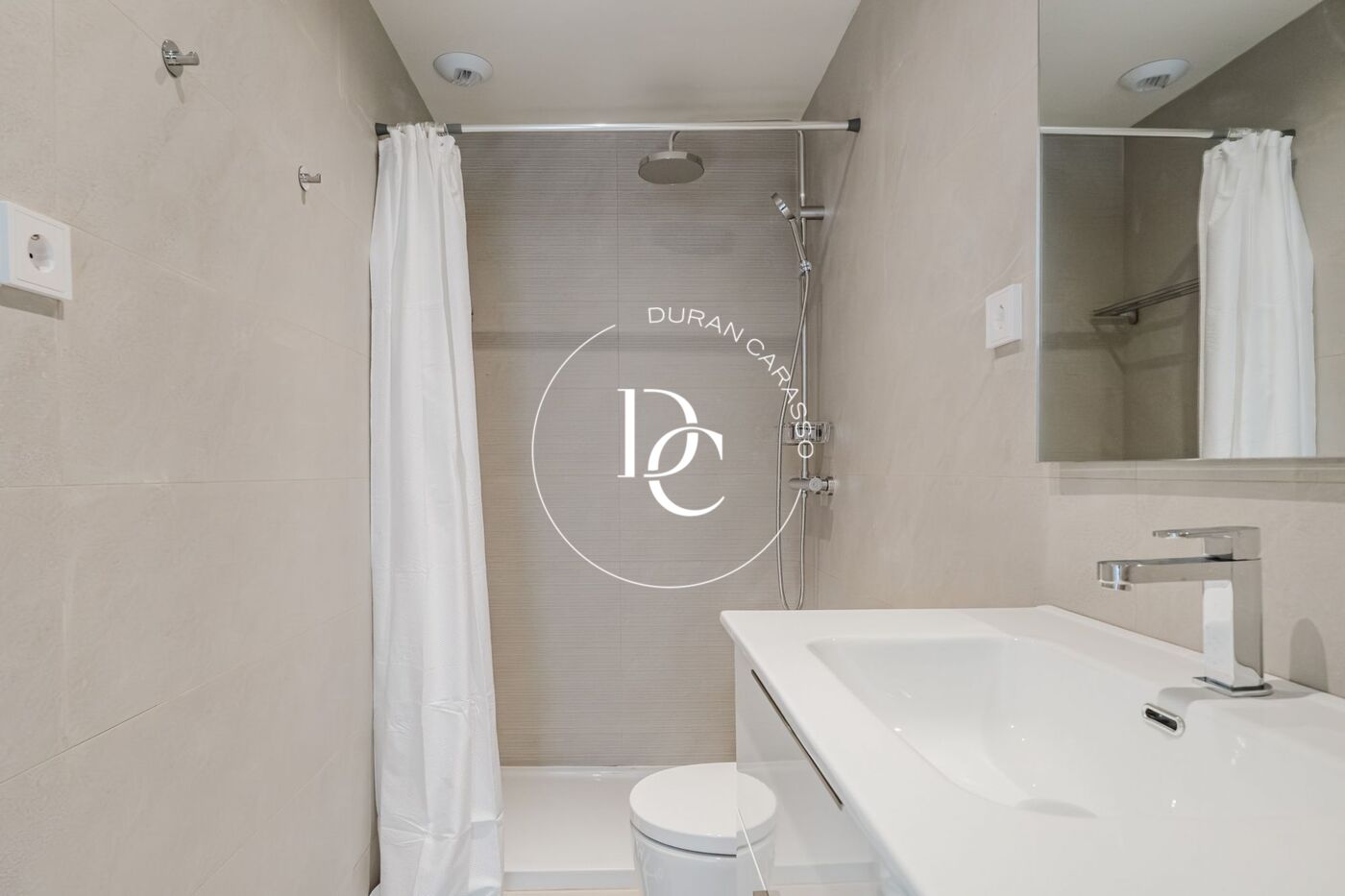 EXCLUSIVE HIGH-END FURNISHED DUPLEX FOR RENT WITH LARGE TERRACE AND PREMIUM COMMUNAL AREAS