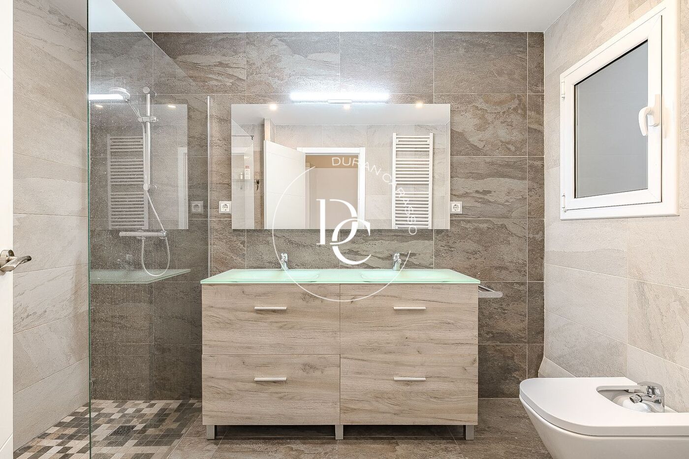 Piso en venta en L'Esquerra de l'Eixample, Barcelona