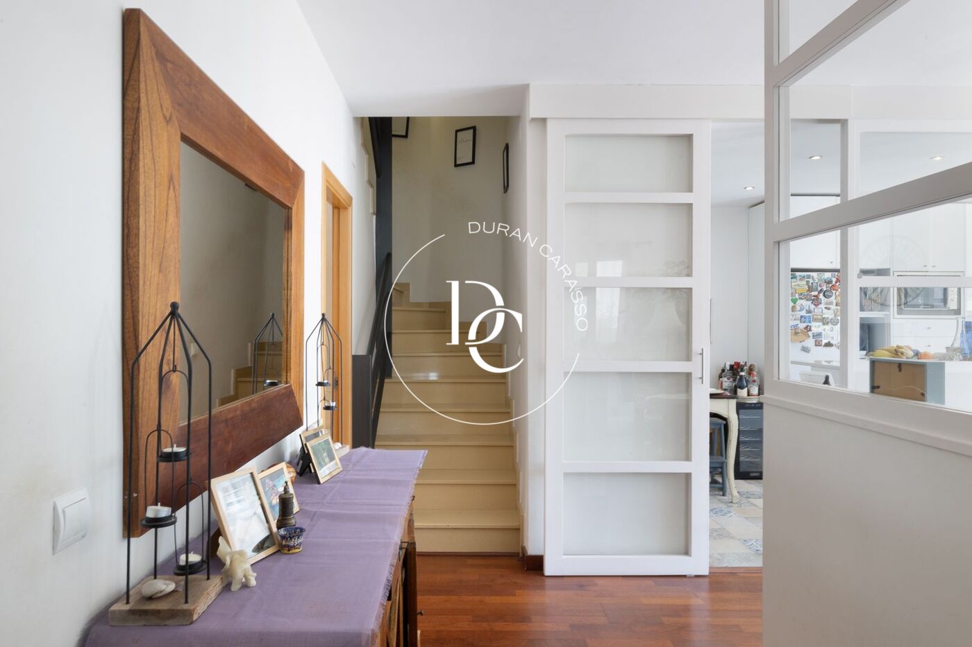 Casa con piscina privada en venta en Vallpineda.