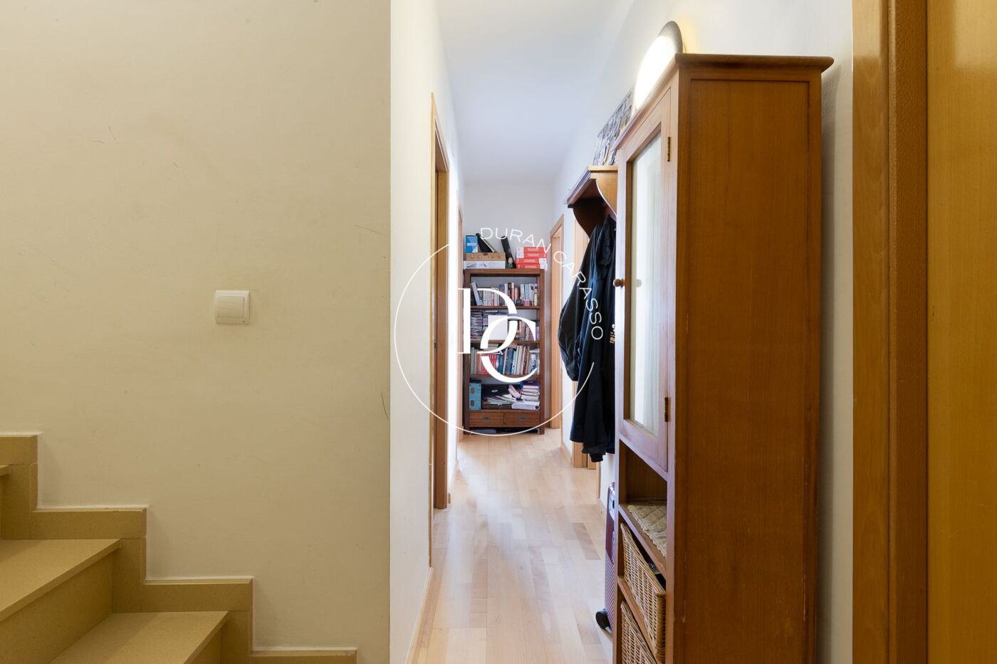 Casa con piscina privada en venta en Vallpineda.