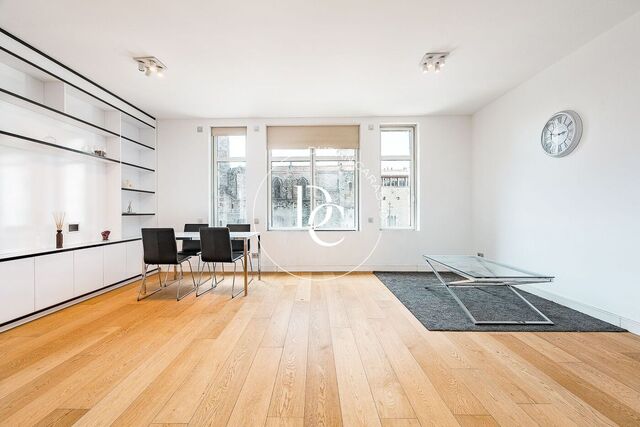 Fantástico piso en venta en El Born, Barcelona