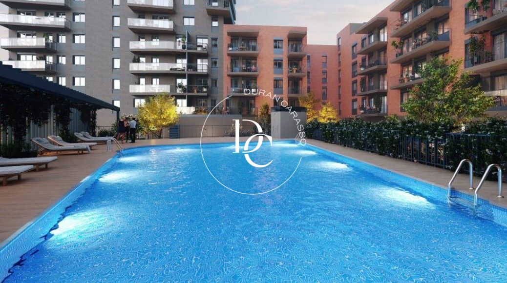 Obra nueva en venta en Sants-Montjuïc, Barcelona