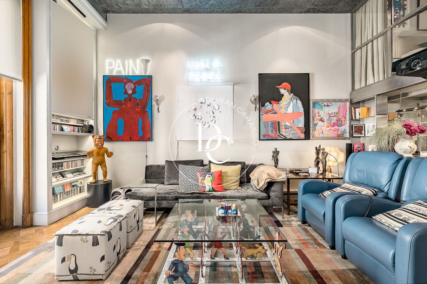 Exclusivo piso de grandes dimensiones con piscina en el corazón de Barcelona