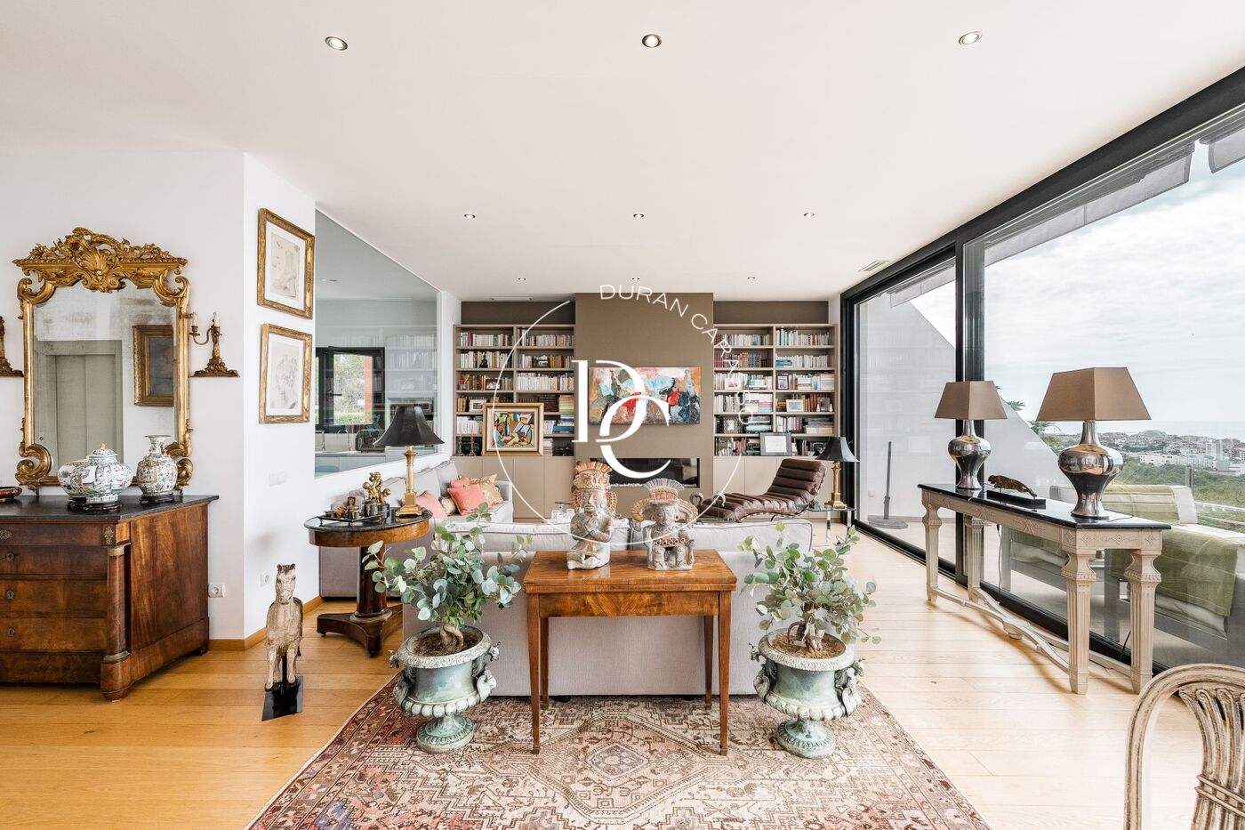 Espectacular vivienda unifamiliar en venta en Vallpineda