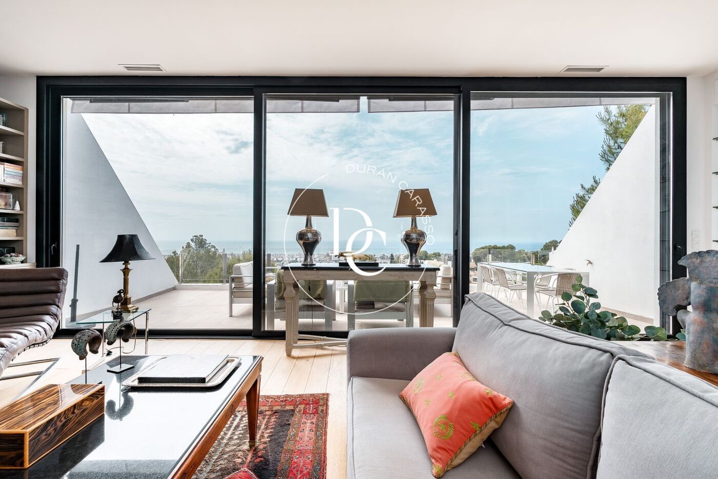 Espectacular vivienda unifamiliar en venta en Vallpineda