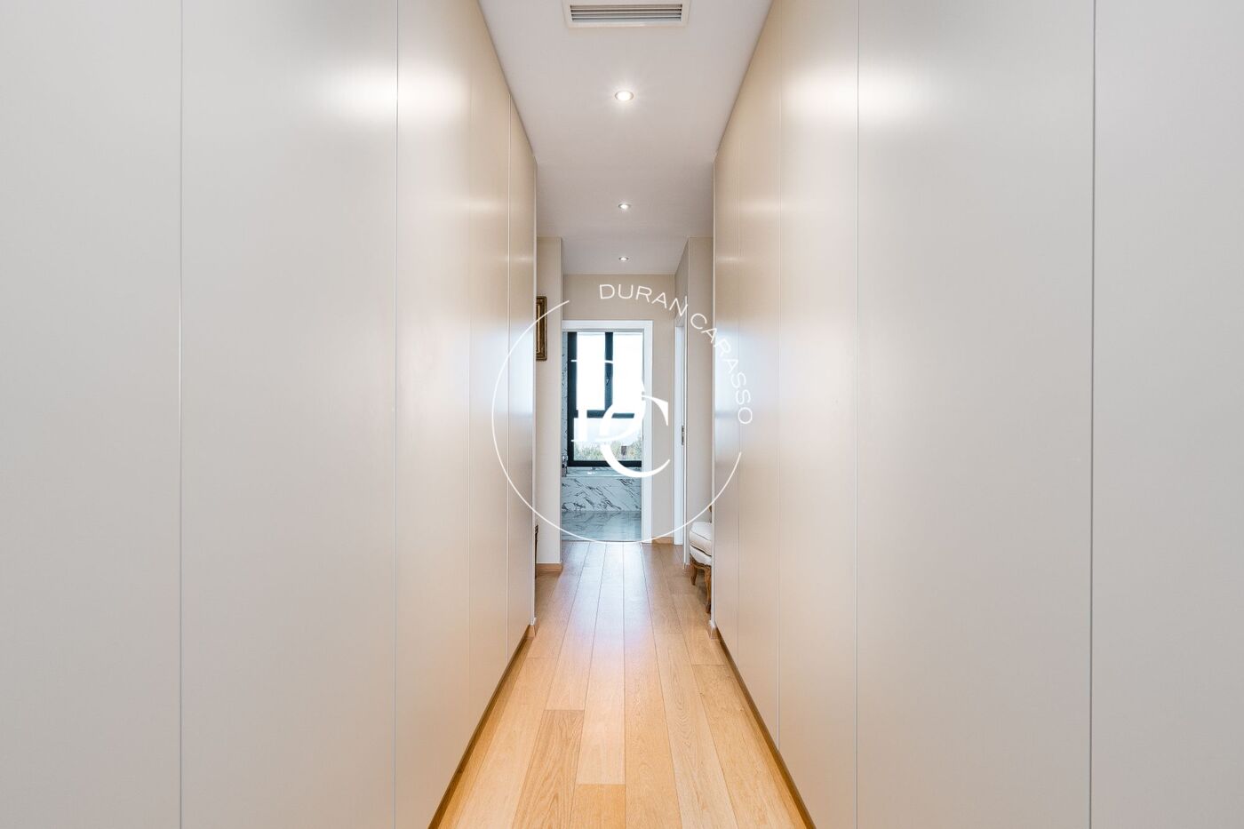 Espectacular vivienda unifamiliar en venta en Vallpineda