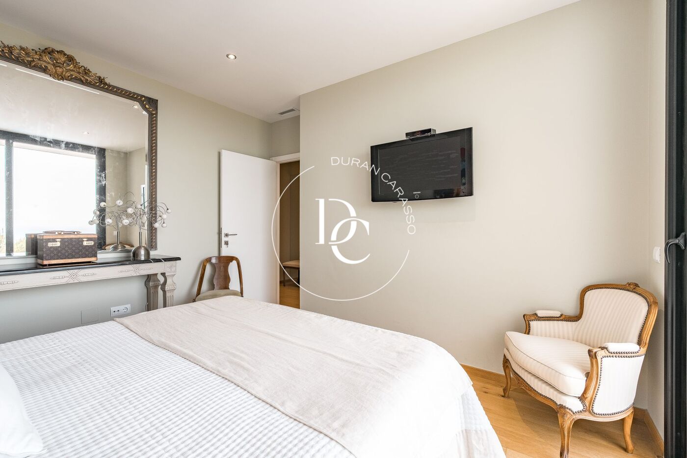 Espectacular vivienda unifamiliar en venta en Vallpineda