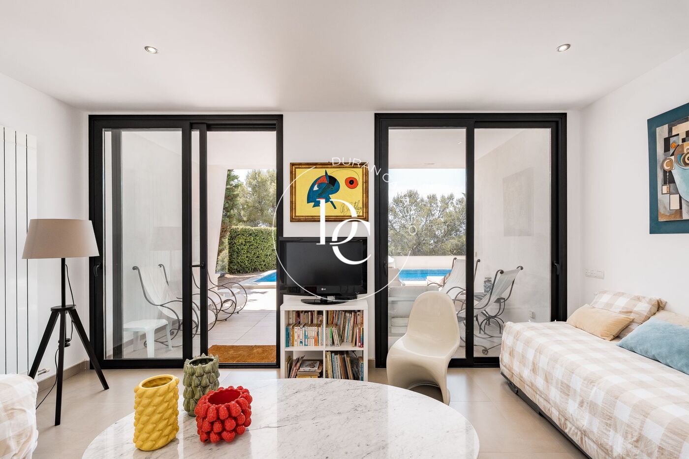 Espectacular vivienda unifamiliar en venta en Vallpineda