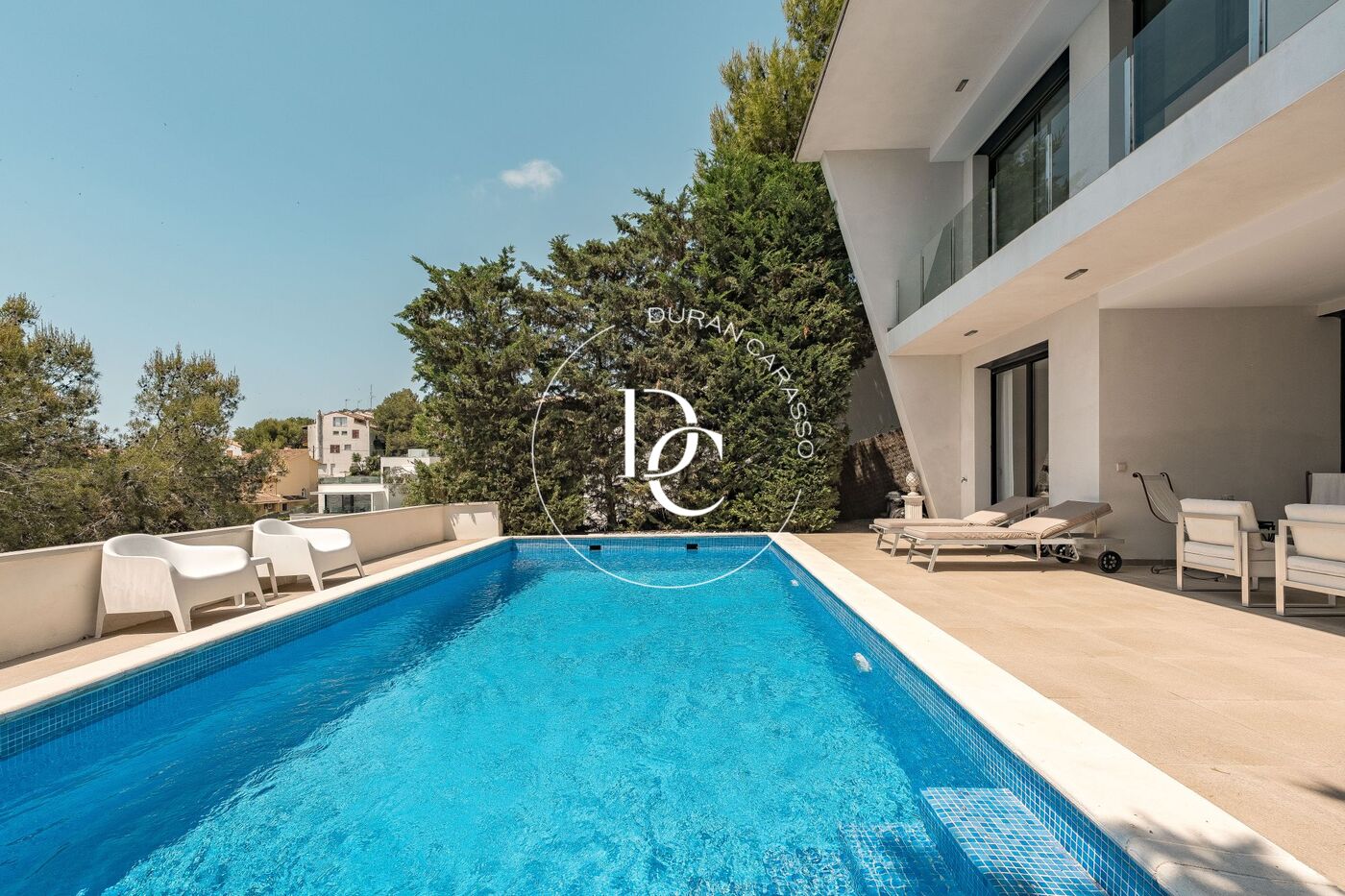 Espectacular vivienda unifamiliar en venta en Vallpineda