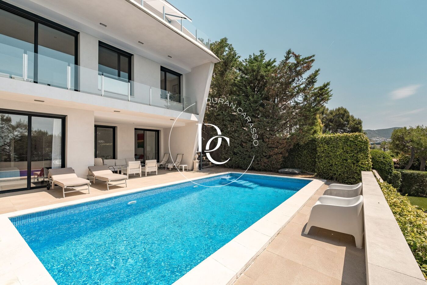 Espectacular vivienda unifamiliar en venta en Vallpineda