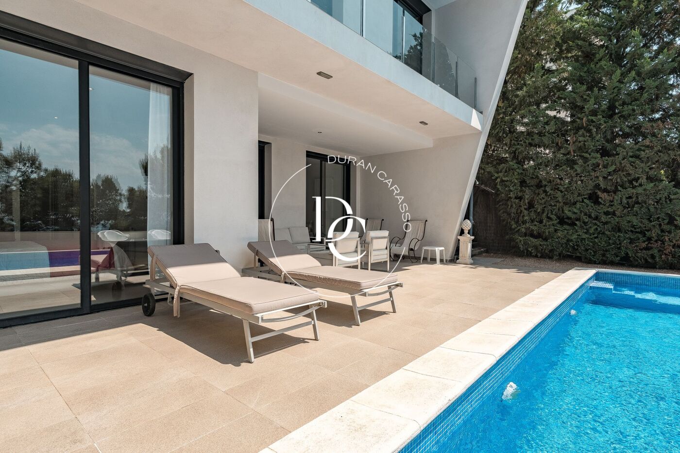 Espectacular vivienda unifamiliar en venta en Vallpineda