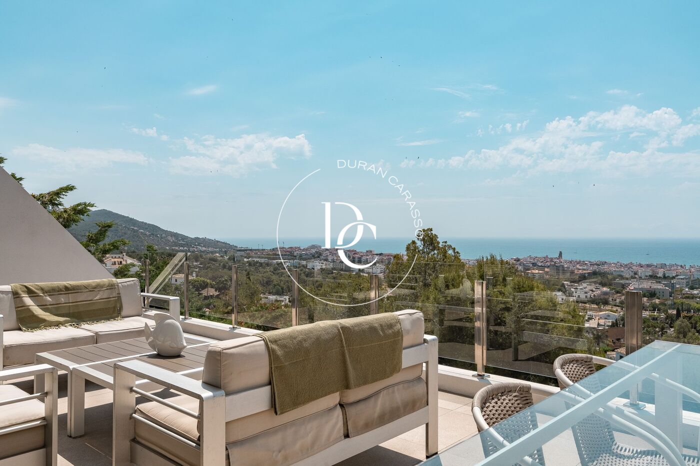 Espectacular vivienda unifamiliar en venta en Vallpineda