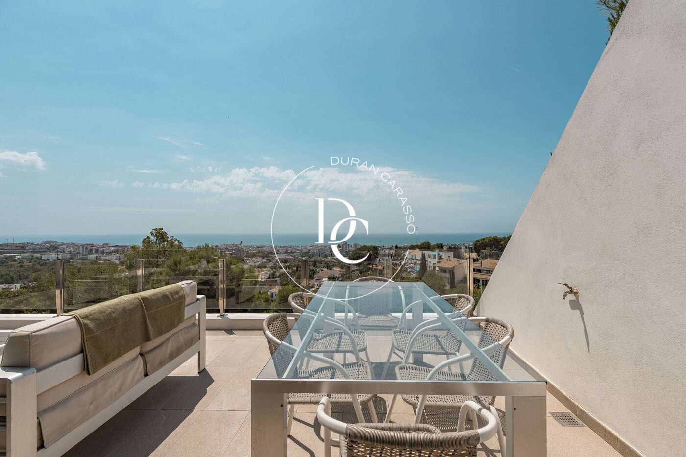 Espectacular vivienda unifamiliar en venta en Vallpineda