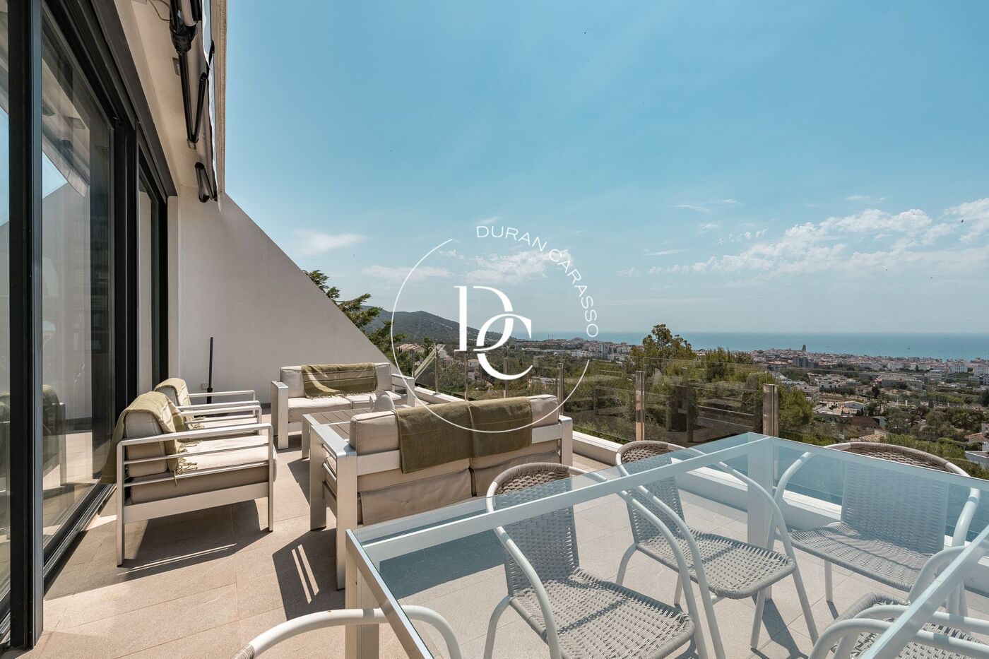 Espectacular vivienda unifamiliar en venta en Vallpineda