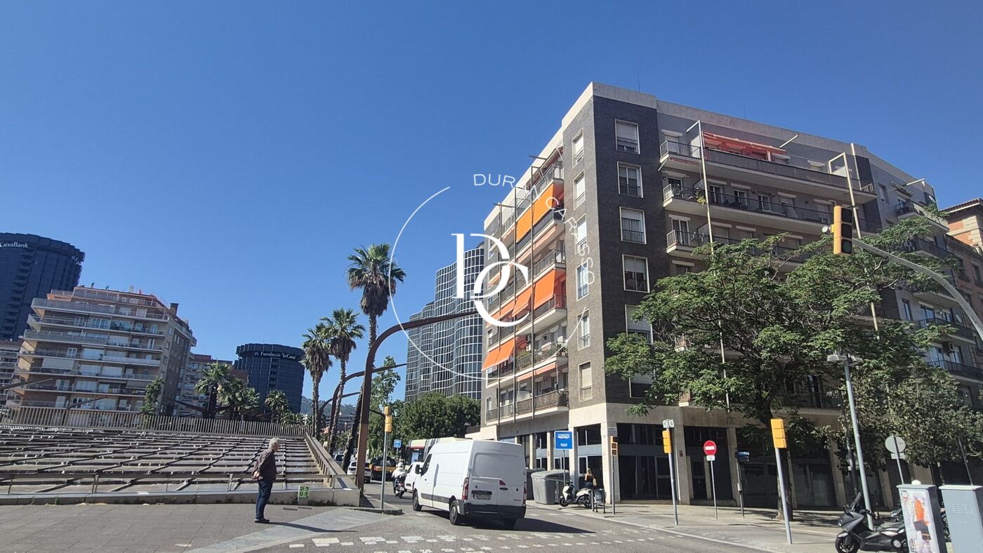 Local comercial de 580 m2 en rentabilidad en Les Corts