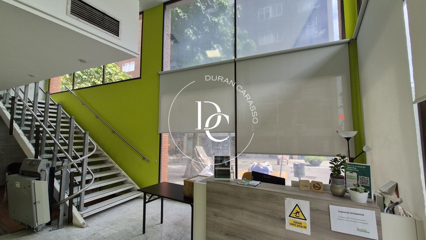Local comercial de 580 m2 en rentabilidad en Les Corts