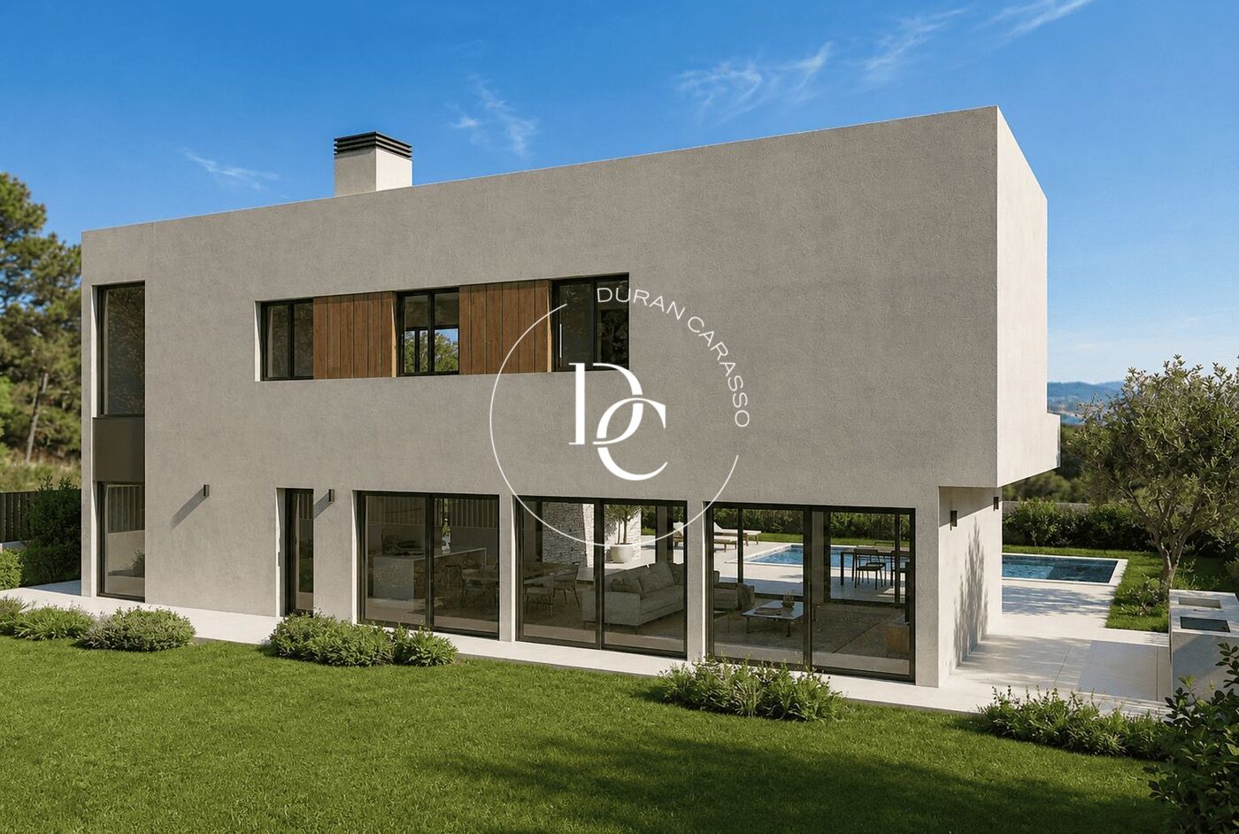 Casa unifamiliar de obra nueva con piscina en venta en La Plana