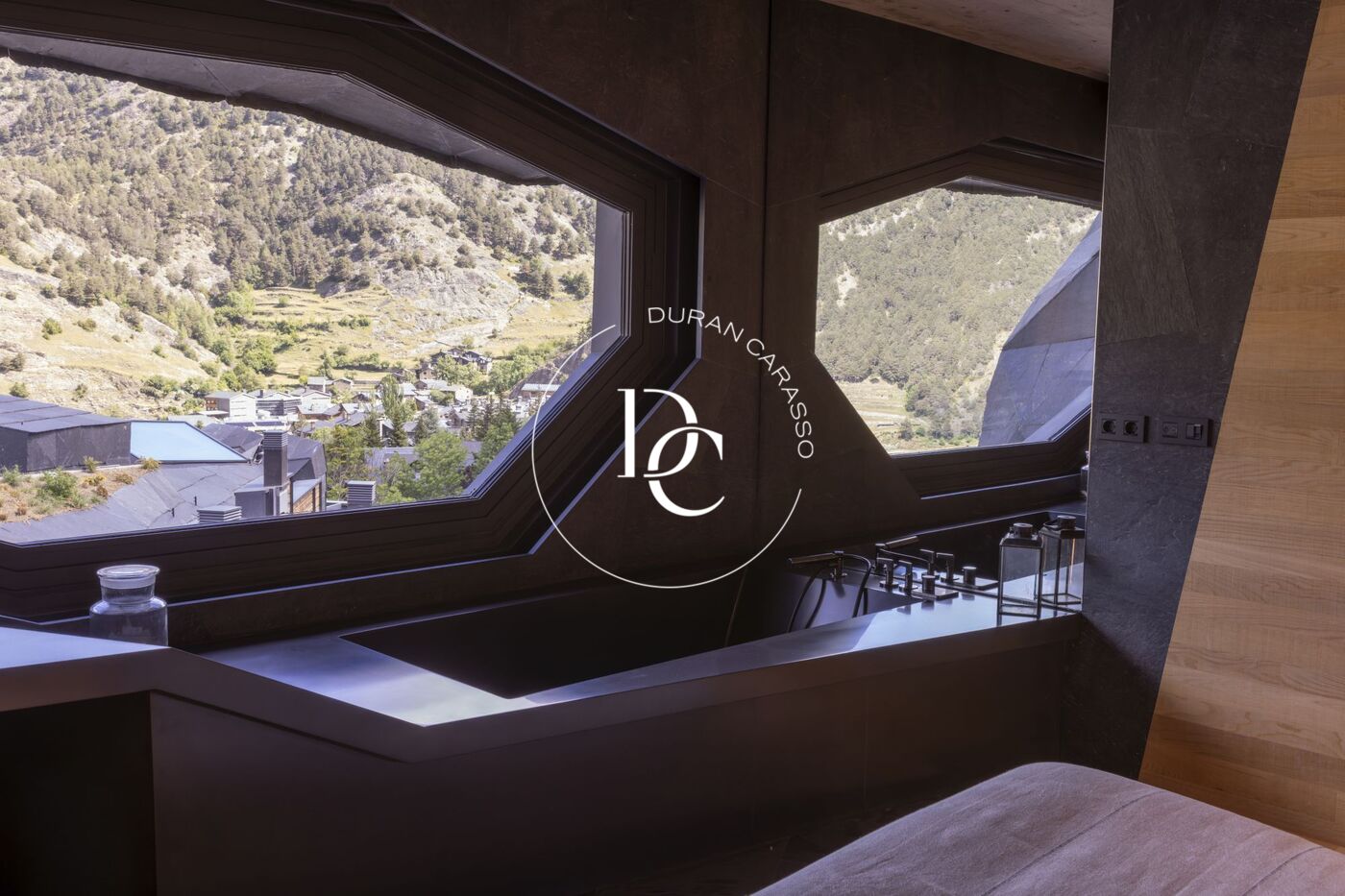 La Querola - Obra nueva de lujo con piscina en venta en Andorra la Vella