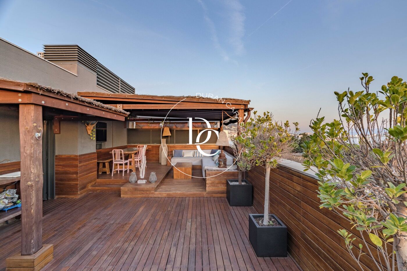 181 sqm luxury penthouse with views and terrace for sale in La Plana, Sitges