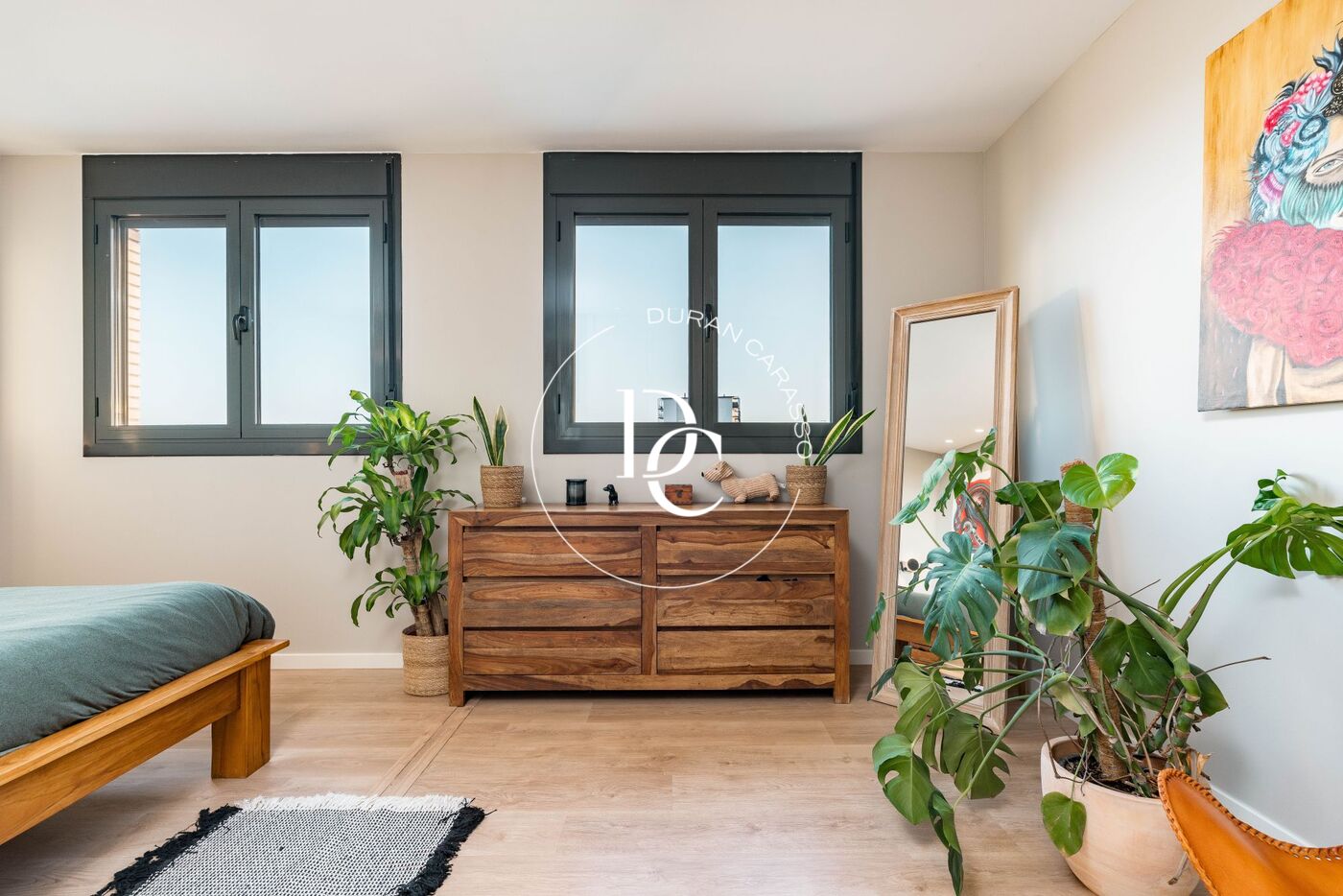 181 sqm luxury penthouse with views and terrace for sale in La Plana, Sitges