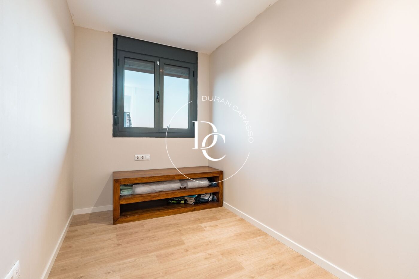 181 sqm luxury penthouse with views and terrace for sale in La Plana, Sitges