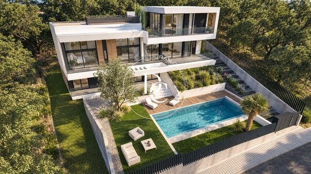  Parcel·la de 625 m² amb projecte i llicència per a una casa unifamiliar contemporània a Mas Alba