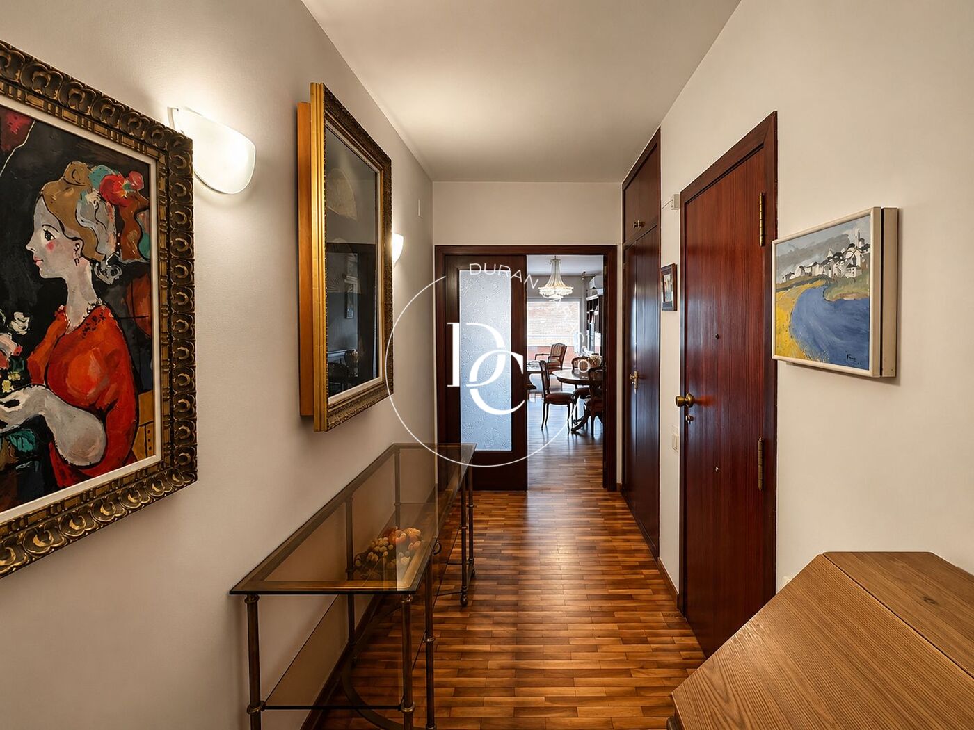 Piso en venta con terraza y parking en Sarrià