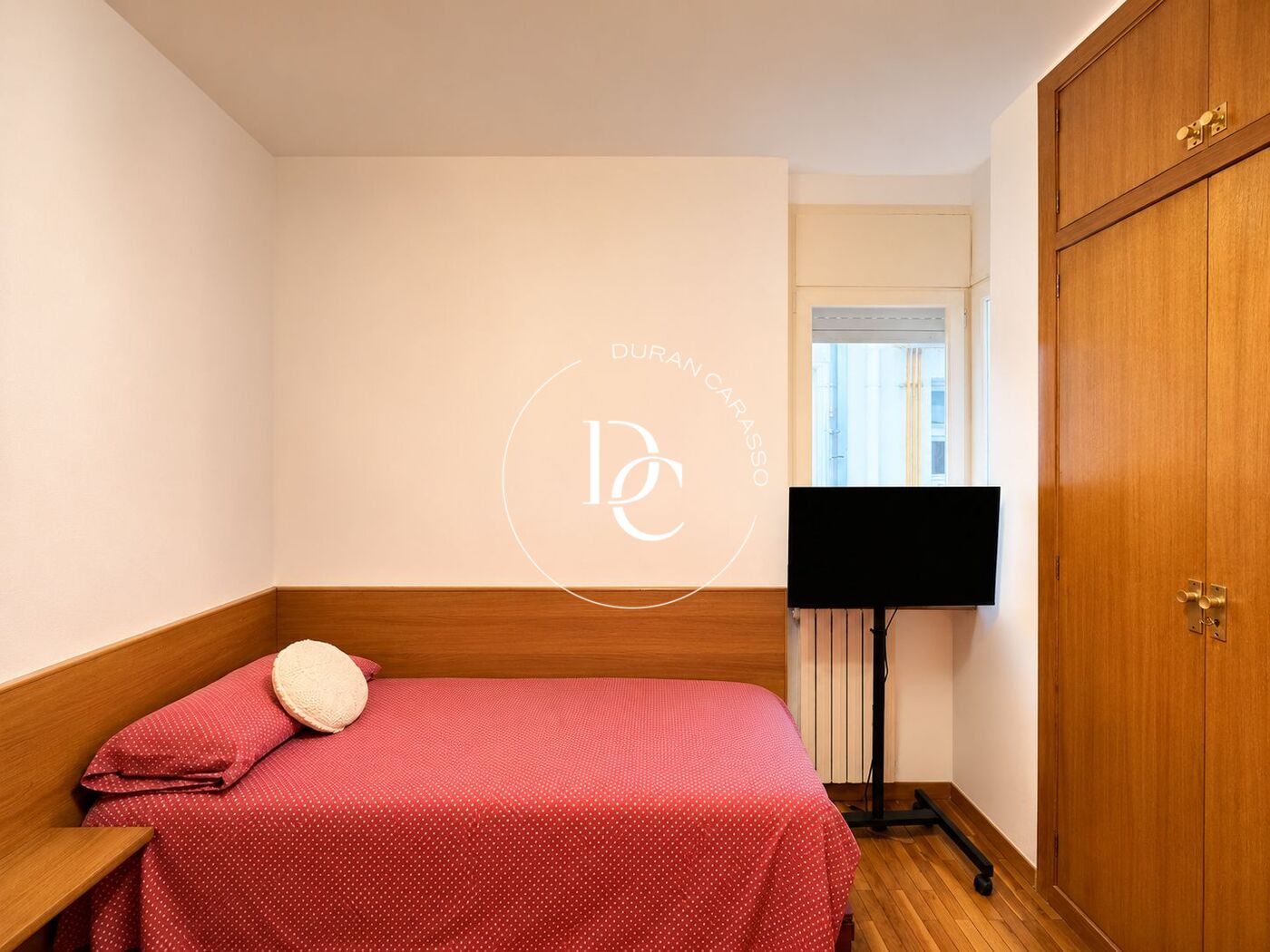 Piso en venta con terraza y parking en Sarrià