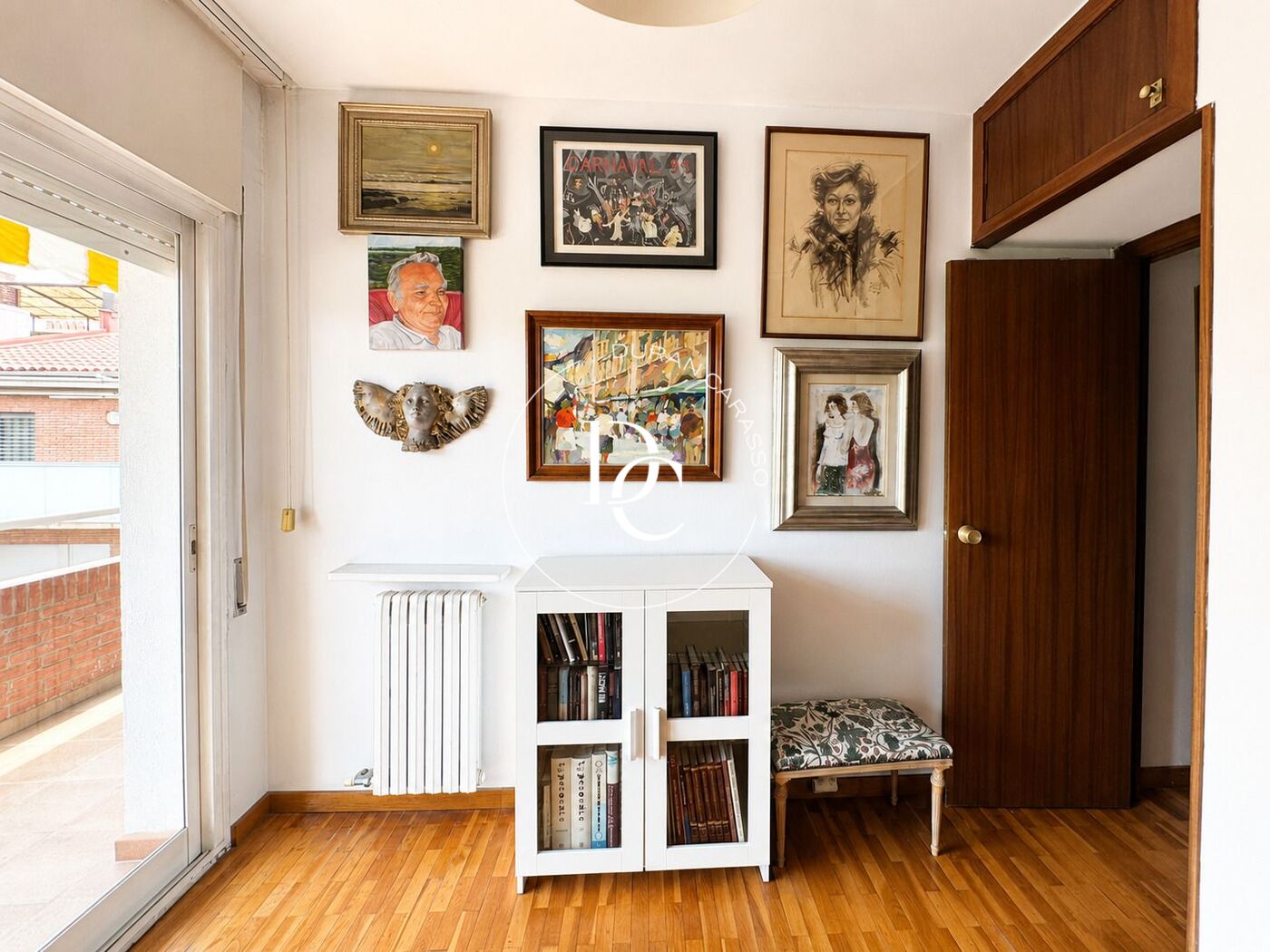 Piso en venta con terraza y parking en Sarrià