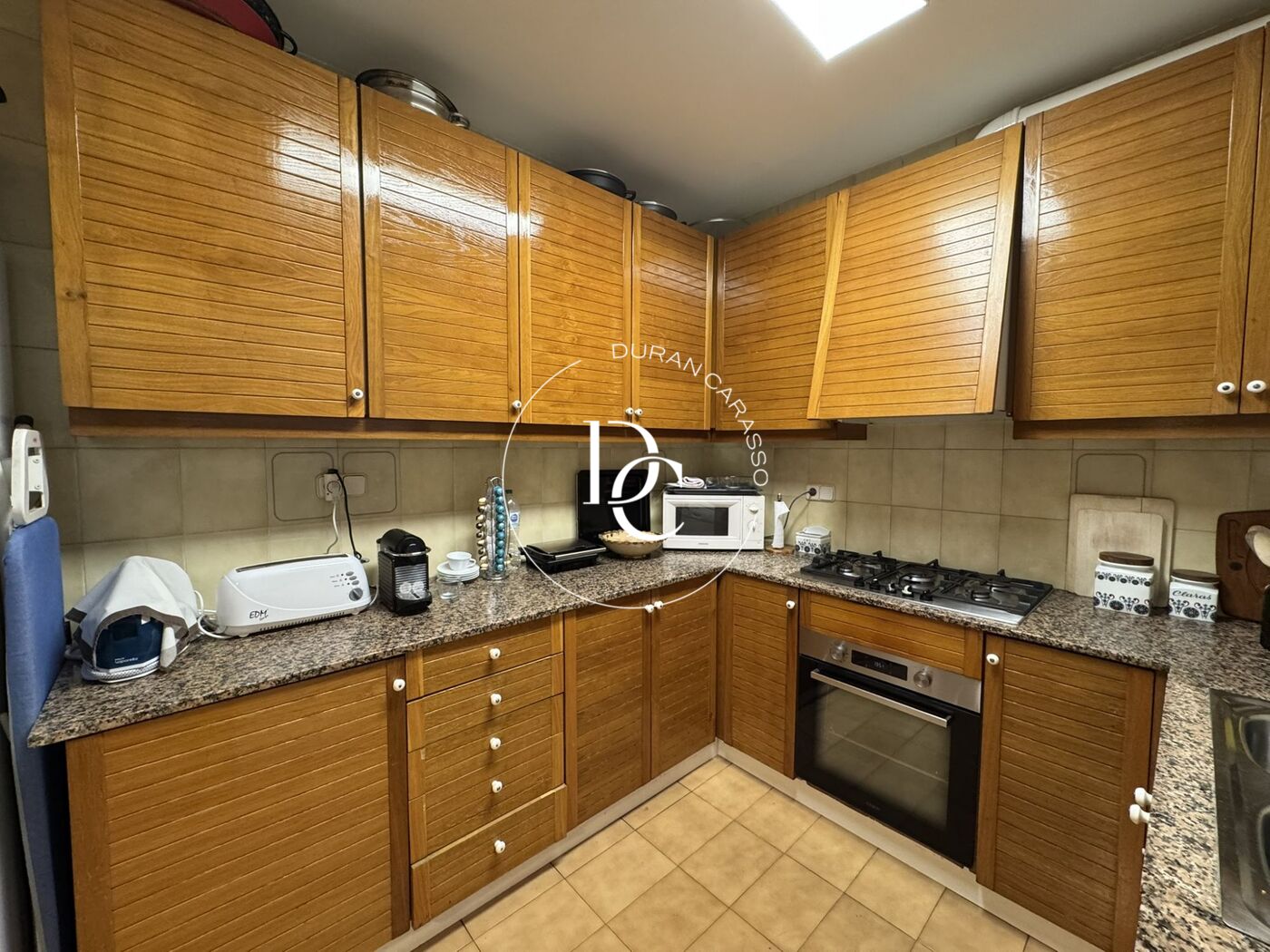 Piso en venta con terraza y parking en Sarrià