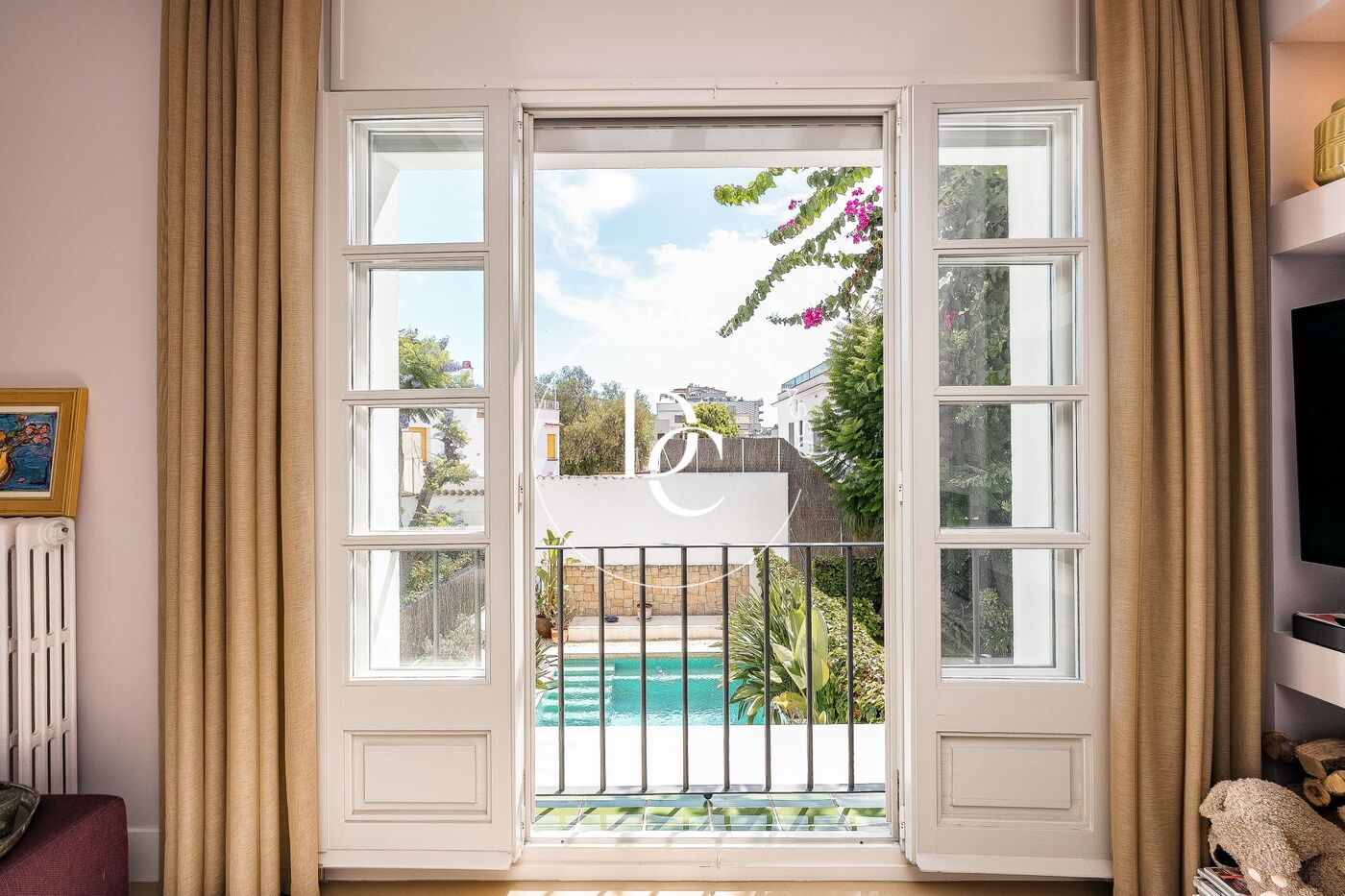 Preciosa casa reformada cerca del centro con licencia turistica