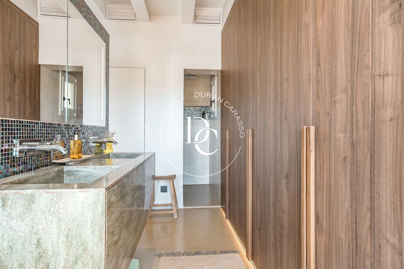 Preciosa casa reformada cerca del centro con licencia turistica