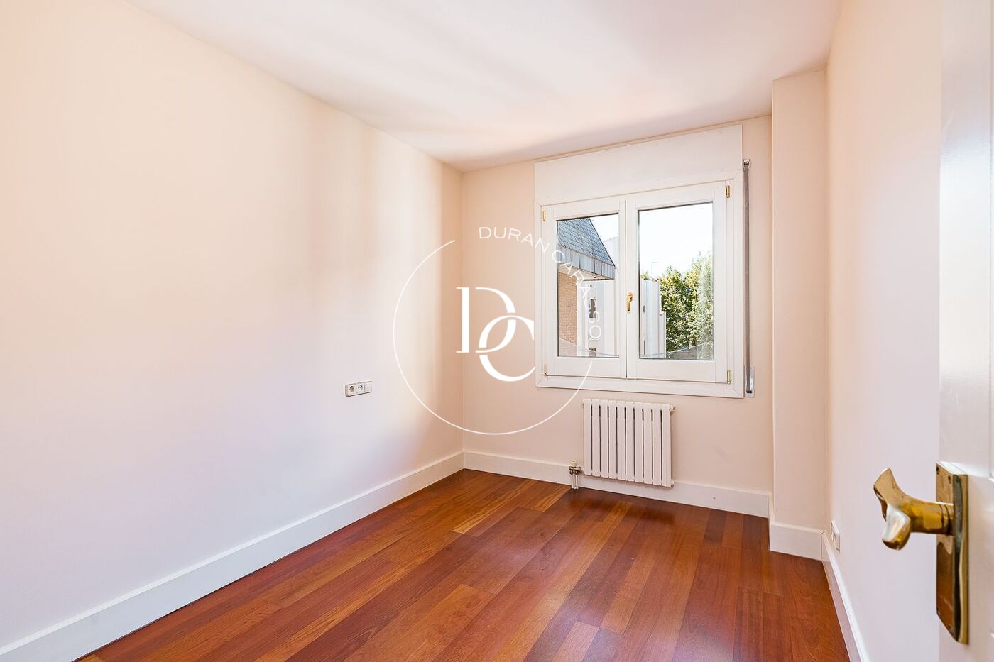 Exclusivo ático con terraza privada en Tres Torres