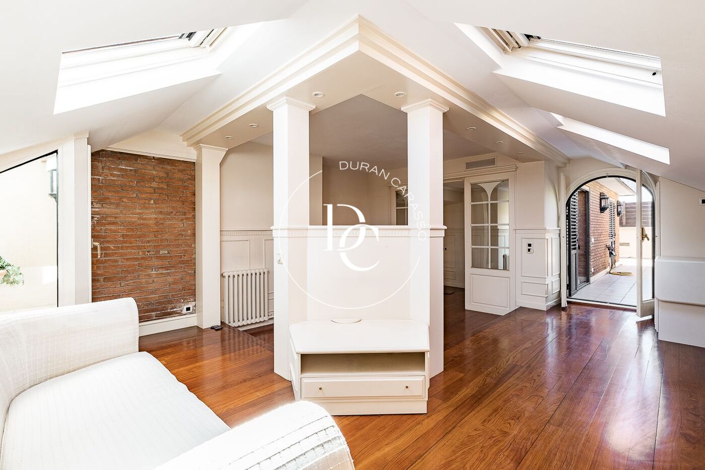 Exclusivo ático con terraza privada en Tres Torres
