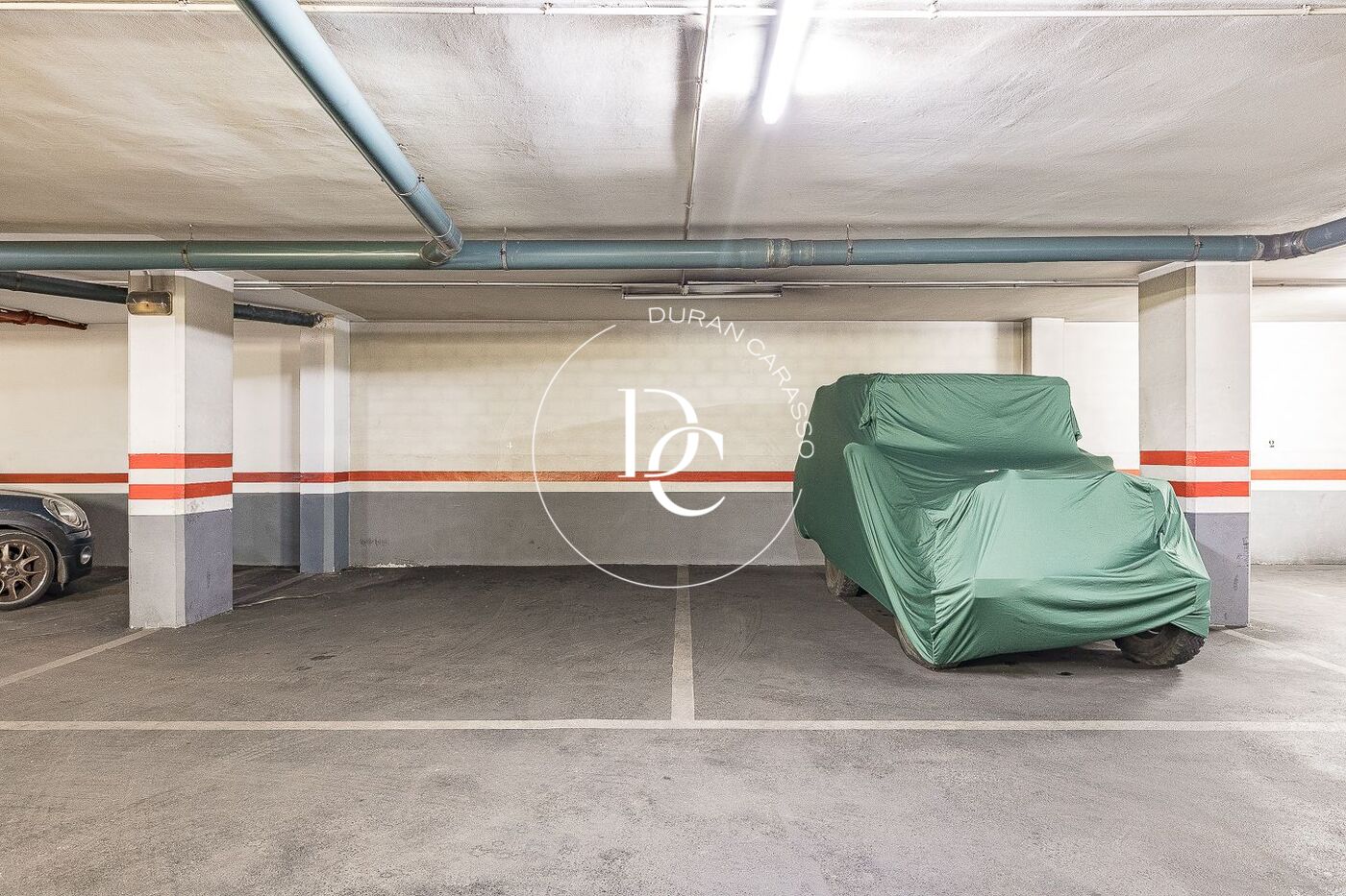 Exclusivo ático con terraza privada en Tres Torres